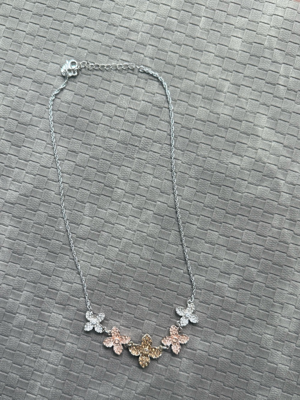 Monet tri color gold silver‎ rose tone Flower Pendant Necklace